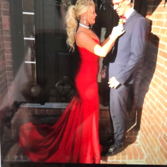 Prom - Picture 4 of 4